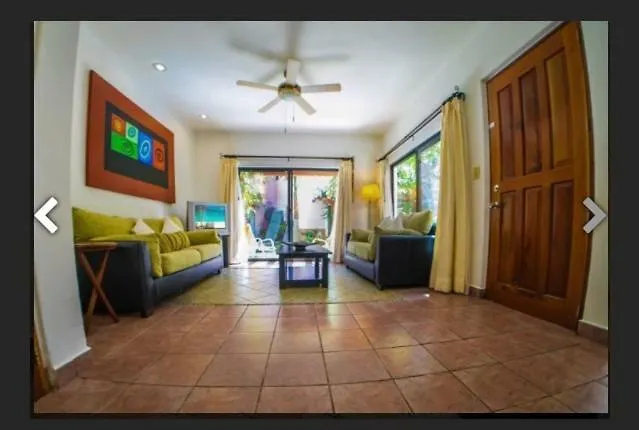 Villa Ikal Playa del Carmen 0*,  México